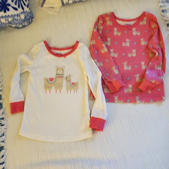 Little Me (2) Tops or Pj's 4T So cute! Lamas - Picture 1 of 7